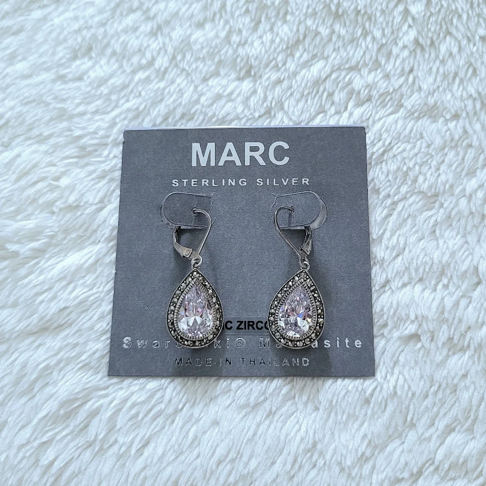 MARC Cubic Zirconia💎 Teardrop💧 Earrings with Swarovski Marcasite Gemstones - Picture 14 of 15